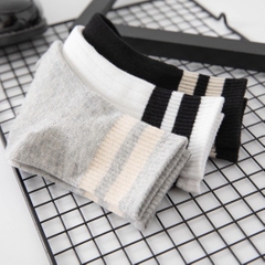 Tất vớ thể thao unisex cổ cao sọc viền cho bé trai bé gái màu trắng đen xám 1 đến 5 tuổi BERNIE