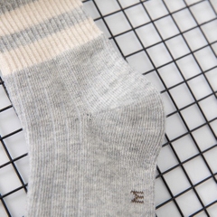 Tất vớ thể thao unisex cổ cao sọc viền cho bé trai bé gái màu trắng đen xám 1 đến 5 tuổi BERNIE