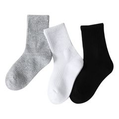 Tất vớ trắng trơn unisex cho các bé trai bé gái nhà BERNIE basic màu trắng trơn 2-7 tuổi
