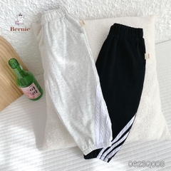 Quần dài thể thao cho bé trai bé gái dáng basic thun cotton 4 chiều 1 đến 7 tuổi BERNIE 0623Q008