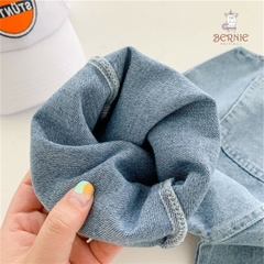Yếm jeans quần dài bé trai bé gái unisex hàn quốc cho bé từ 1 tuổi đến7 tuổi Bernie Thun