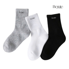 Tất logo chữ trơn bernie HL