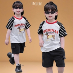 Set bộ tay ngắn raplang phối tay áo kẻ họa tiết Original kèm quần short da cá cho bé trai 1 đến 7 tuổi BERNIE H1125B27