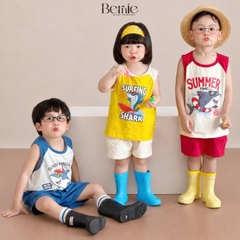 Set bộ ba lỗ áo thun phối màu họa tiết Baby Shark kèm quần short cho bé trai đi chơi đi biển size 1 tới 7 tuổi BERNIE H0326B34