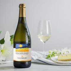 Rượu Vang Ngọt Moscato D'asti Vallebelbo 2021