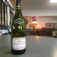 Rượu vang Pháp La Chablisienne Chablis Premier Cru Beauroy 2017