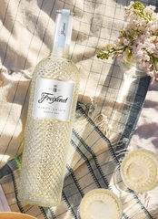 Rượu Vang Ý Freixenet Pinot Grigio
