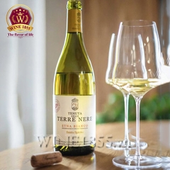 Rượu vang Ý Terre Nere Etna Bianco Santo Spirit