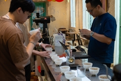 VIỆT NAM - ROBUSTA HONEY - RANG VỪA / ĐẬM