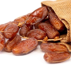 Chà là khô nguyên cành Deglet Nour (1kg)