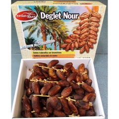 Chà là khô nguyên cành Deglet Nour (1kg)