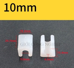 Kẹp nhựa chữ U cố định chân ghế hội nghị – Kẹp ống thép