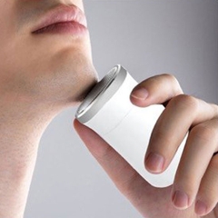 Máy cạo râu Mini cầm tay siêu nhỏ có thể sạc lại Runwe RS89