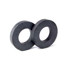 Nam Châm Ferrite Vòng Tròn Có Lỗ – Loại Lớn Màu Đen, Hút Mạnh, Dùng Cho Loa kích thước 45 ~ 220mm