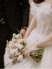 Hoa Cưới Nhập Khẩu 219 | Astilbe & Tulip