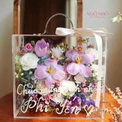 Hộp mica tulip tím nhuộm lilac