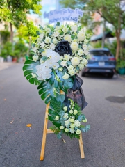 Kệ Hoa Chia Buồn 074