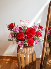 Giỏ Hoa Tone Đỏ 012