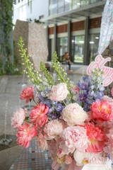 Hộp Hoa Mẫu Đơn Thiết Kế 469 - Peony & Delphinium