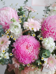 Giỏ Hoa Cúc Mẫu Đơn Hồng Nhạt 238