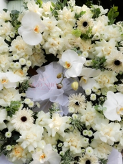 Kệ Hoa Chia Buồn 076