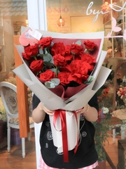 Bó hoa Tone Đỏ 010