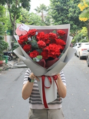 Bó hoa Tone Đỏ 010