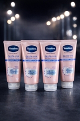 Sữa Dưỡng Thể VASELINE Gluta-Hya Tone Up 4X 300ml x 12tuýp
