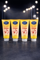 Sữa Dưỡng Thể VASELINE Healthy Bright SPF50+ 300ml x 12tuýp