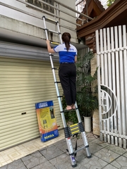 Thang nhôm rút gọn đai đen NiNDA ND-44 cao 4m4