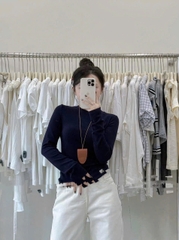 A405- Set 3 áo cổ tròn dài tay màu trơn. Hất