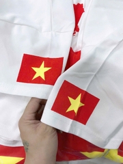 A245- Áo phông trắn in Cờ  full size mẹ con