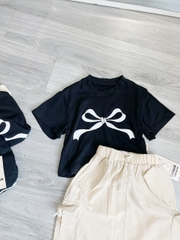 SETKD049-Set áo thun nơ đen phối chân váy túi hộp bé gái