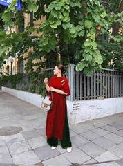 SET389-Set áo dài suông nhung đỏ phối cổ