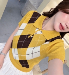 A766- Áo len cộc trám màu vàng full tem Camilla
