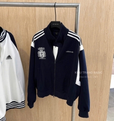 A439- Áo khóc nỉ hai da màu than thân thêu huy hiệu