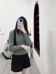 A403- Áo len vặn thừng thêu gấu Xám hàng nhà máy chuẩn