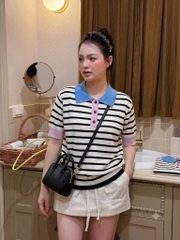 A668-Áo len dệt kim cộc tay kẻ đen phối cổ hồng