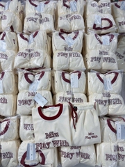 SET487-Set áo thun bo gấu phối quần ống suông rộng be