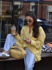 A389- Áo sơmi suông kẻ vàng