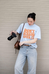 A519-Áo thun suông  xanh chữ cam mẫu mới hot 2026