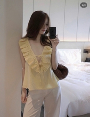 A631-Áo đũi vàng phối bèo hở ngực