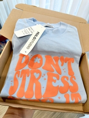 A519-Áo thun suông  xanh chữ cam mẫu mới hot 2026