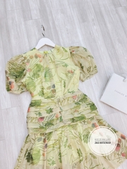 Đầm hoa xanh xếp ly thân đuôi cá vải cao cấp