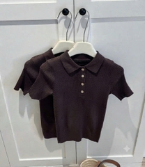 A745-Áo len cộc màu nâu cúc tròn cô đức CAMILLA