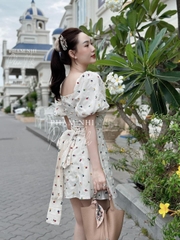 Đầm hoa thêu xếp ly ngực đai liền dánv ngắn