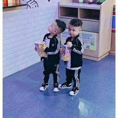 BN129-Combo 3 món cho bé gồm áo khoác, quần nỉ dài và áo thun trắng VNXK