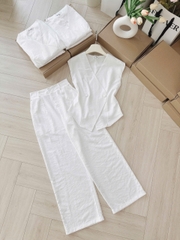 SET752- Bộ đũi lien áo vest sát nách phối quần suông trắng