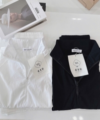 SET735-Bộ gió thể thao áo kéo khoá phối quần short 2 màu đen trắng