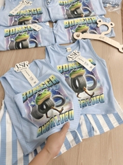 Bt583- Bộ BONECA trẻ em ưuaanf sọc xanh nhạt chất cotton